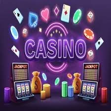 Giao diện chơi slot và live casino trên điện thoại và máy tính au88